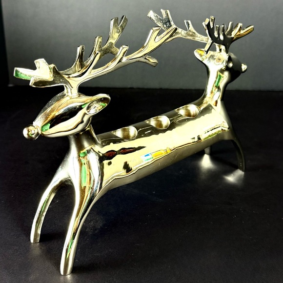 Vintage Pottery Barn Silvertone Metal Reindeer 3 Candlestick Holder Centerpiece - Picture 2 of 16